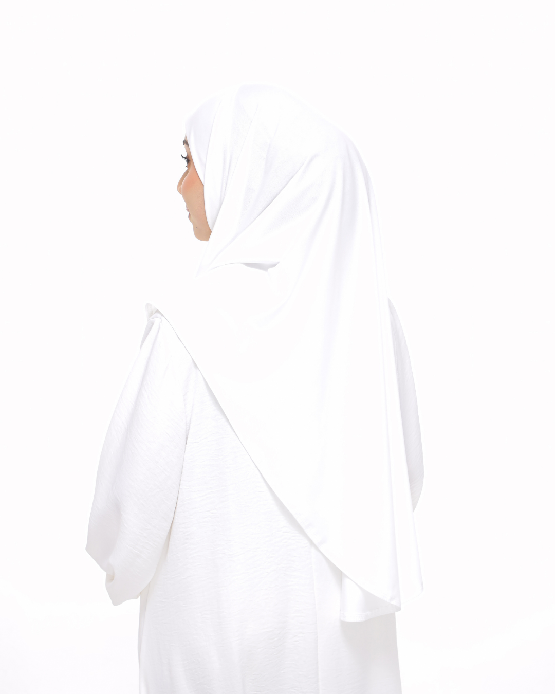 White Sarung Moscrepe Safiya