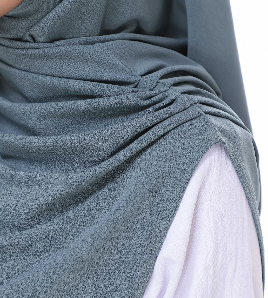 Mint Green Sarung Moscrepe Adelia