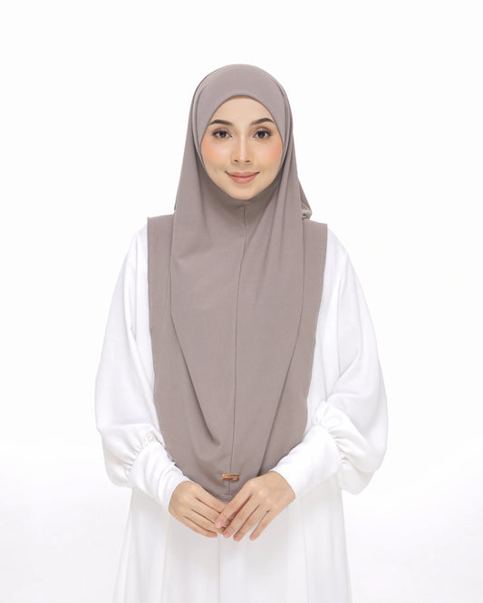 sarung safiya khaki moscrepe