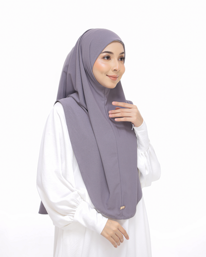 Metallic Gray Sarung Moscrepe Safiya