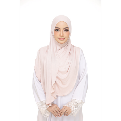 Nurul|Ivory|Bawal Lazy Selapis|Cotton Jersey