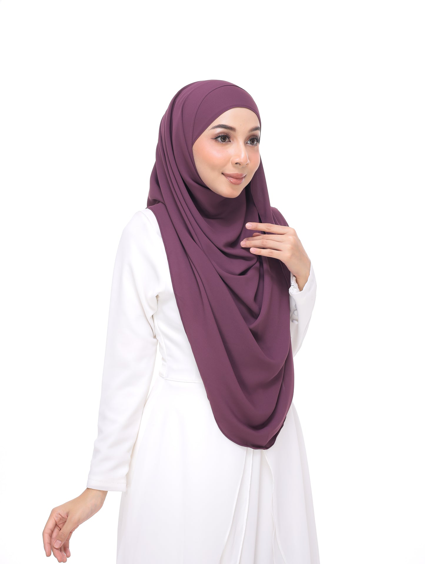 Plum|Bawal Kekupu Selapis Zayra