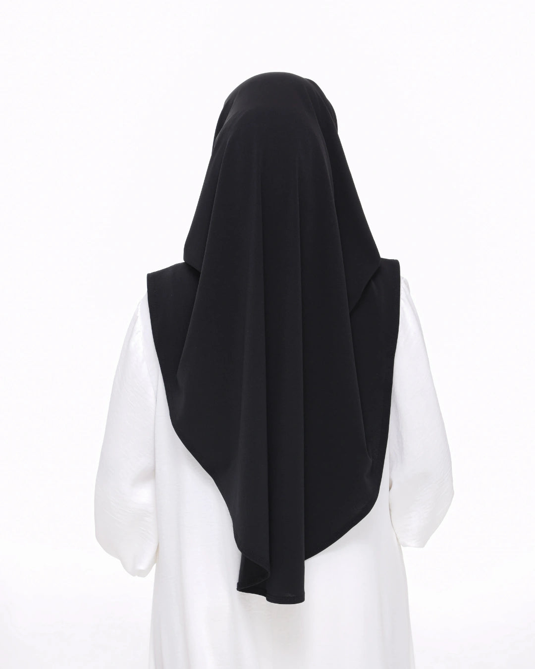sarung safiya black moscrepe
